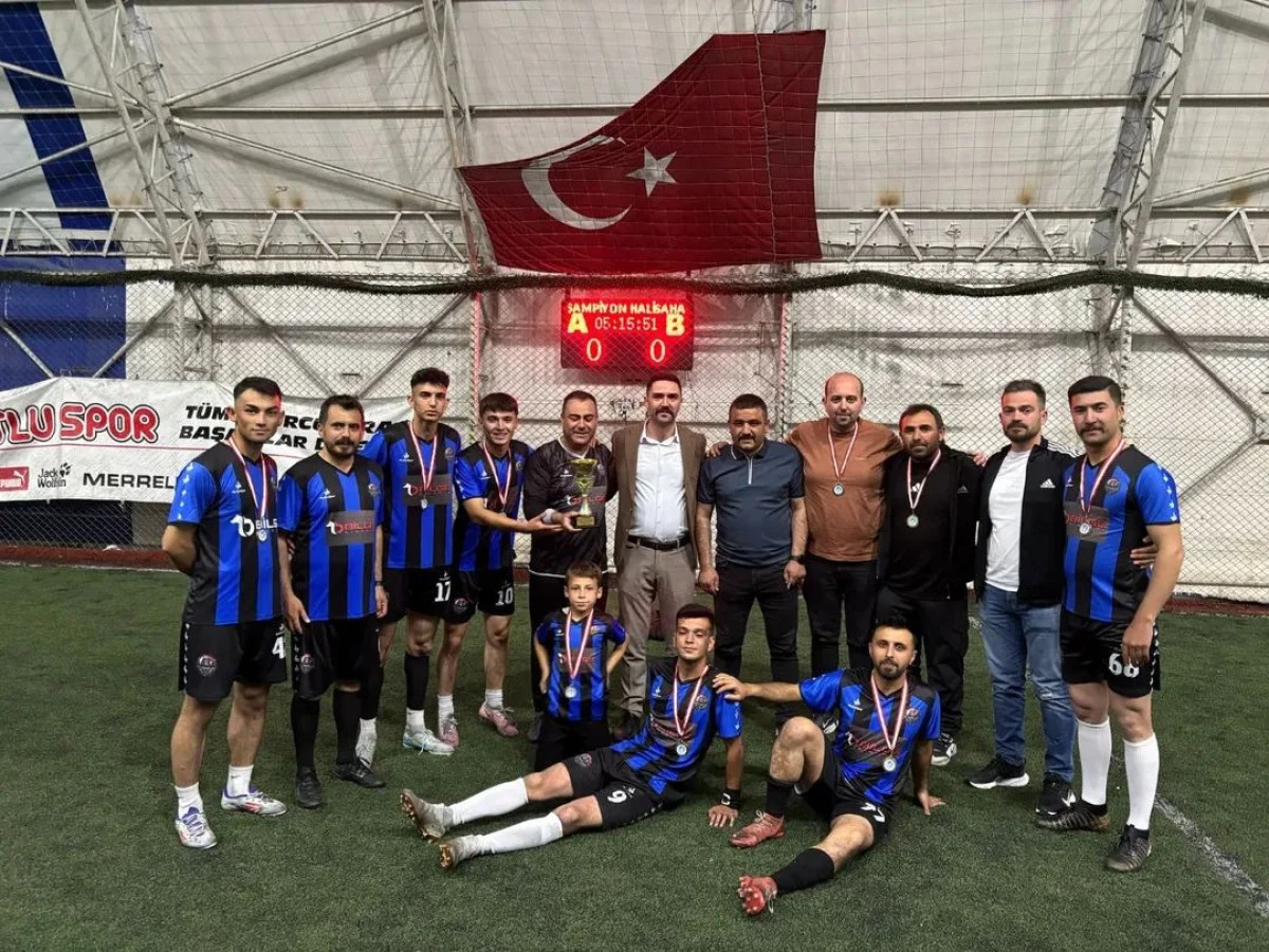 Bağımlılıkla mücadelede Aksaray Ülkü Ocaklarından Anlamlı turnuva 