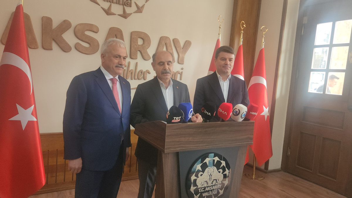 Bakan Yardımcısı Aktaş, Aksaray'da Sokak Hayvanlarını İnceledi
